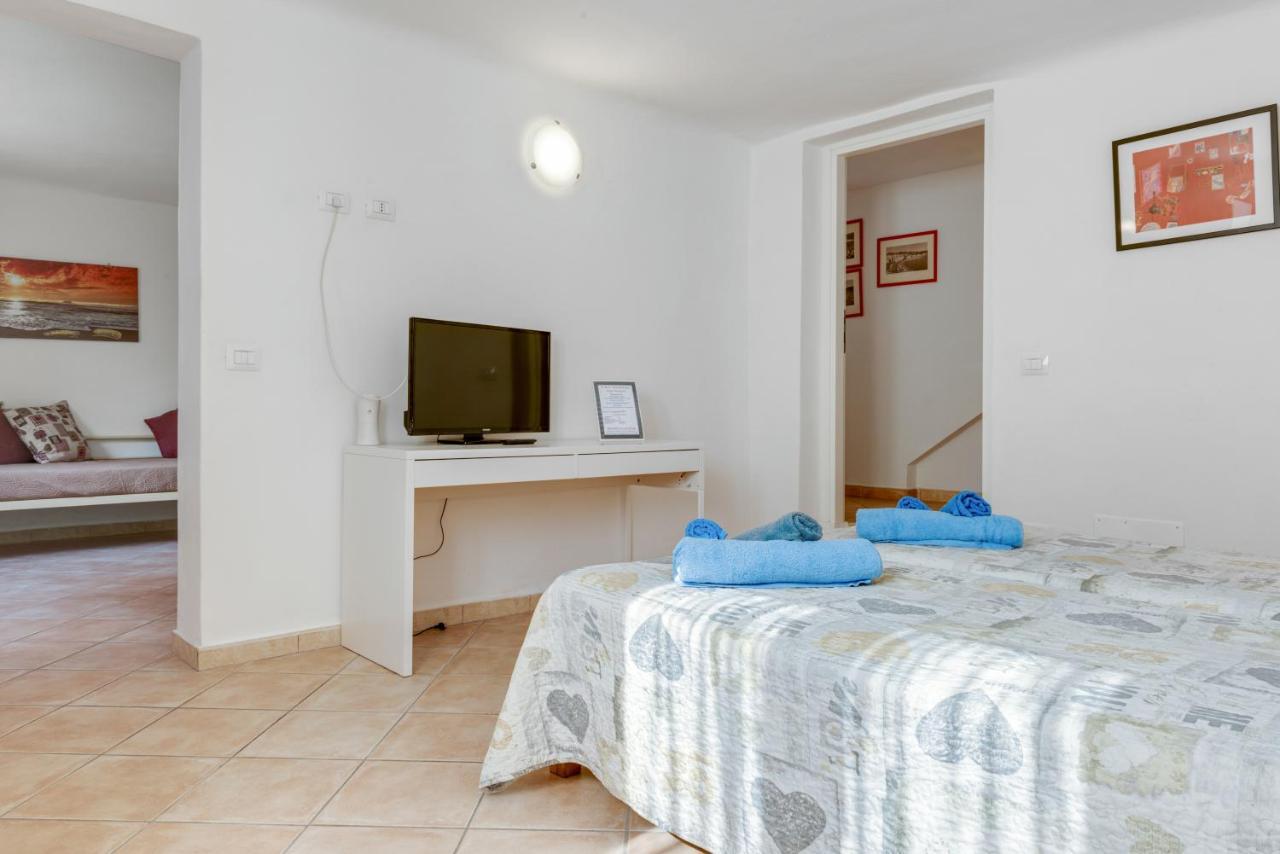 La Spezia Migliarina Bedrooms Bagian luar foto